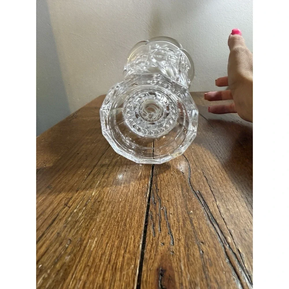 Vintage Oasis Crystal Vase With Pedestal Base